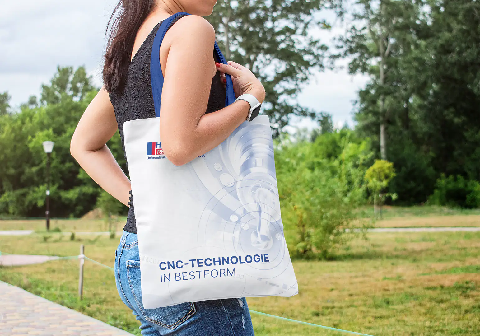 Klassiches, bisher übliches Design mit stilisiertem und angeschnittenen Fräskopf und einfacher Typografie